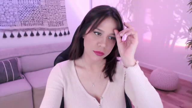 Gallery image thumbnail from Marie's myfreecams stream on, 01/18/2023, 05:55 image 6 of 20