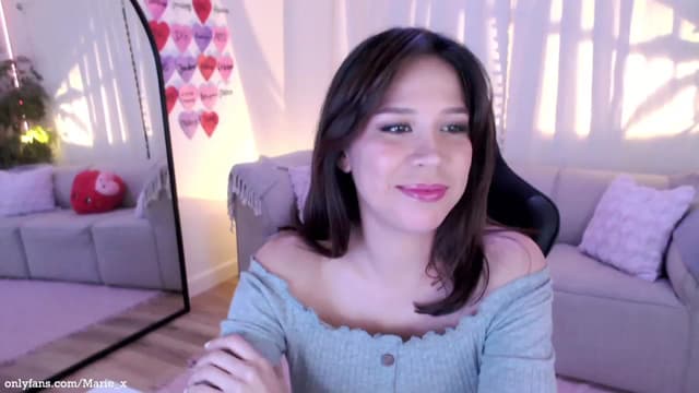 Gallery image thumbnail from Marie's myfreecams stream on, 02/03/2023, 02:06 image 20 of 20
