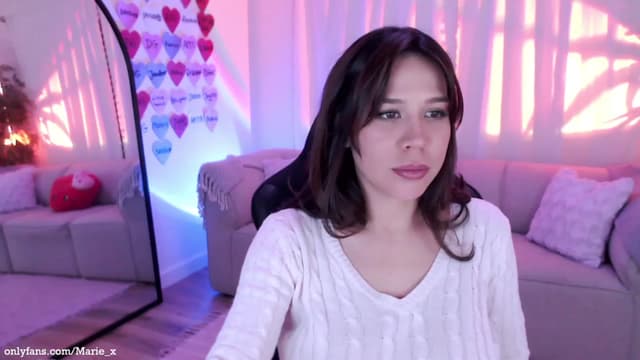 Gallery image thumbnail from Marie's myfreecams stream on, 02/08/2023, 05:07 image 10 of 20