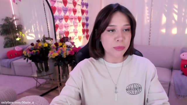 Gallery image thumbnail from Marie's myfreecams stream on, 02/18/2023, 04:01 image 19 of 20