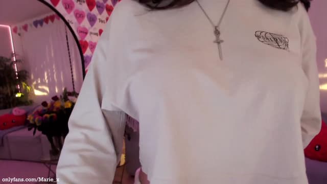 Gallery image thumbnail from Marie's myfreecams stream on, 02/18/2023, 04:01 image 7 of 20