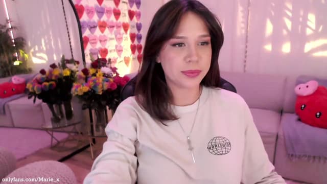 Gallery image thumbnail from Marie's myfreecams stream on, 02/18/2023, 04:01 image 6 of 20