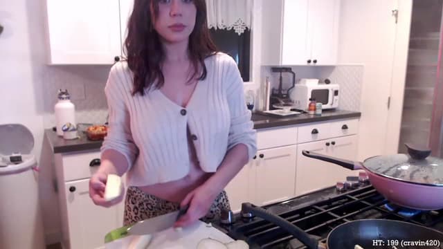 Gallery image thumbnail from Marie's myfreecams stream on, 04/06/2023, 06:19 image 17 of 20