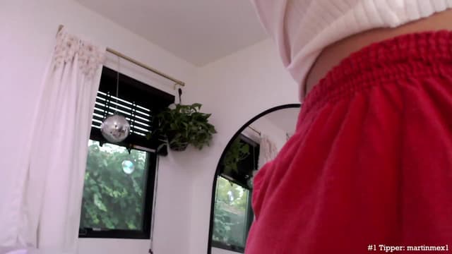 Gallery image thumbnail from Marie's myfreecams stream on, 05/13/2023, 05:36 image 3 of 20