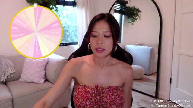 Gallery image thumbnail from Marie's myfreecams stream on, 08/22/2023, 03:01 image 9 of 20
