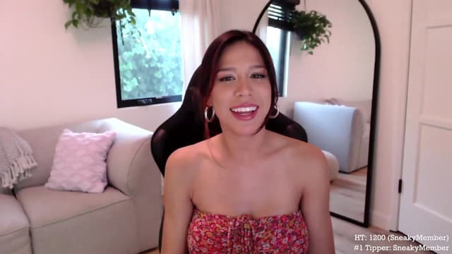 Gallery image thumbnail from Marie's myfreecams stream on, 08/22/2023, 03:01 image 11 of 20