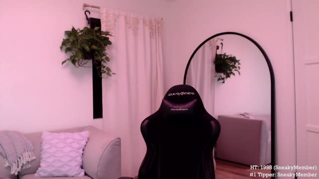 Gallery image thumbnail from Marie's myfreecams stream on, 08/26/2023, 03:43 image 19 of 20