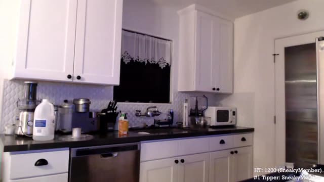 Gallery image thumbnail from Marie's myfreecams stream on, 09/20/2023, 05:03 image 15 of 20
