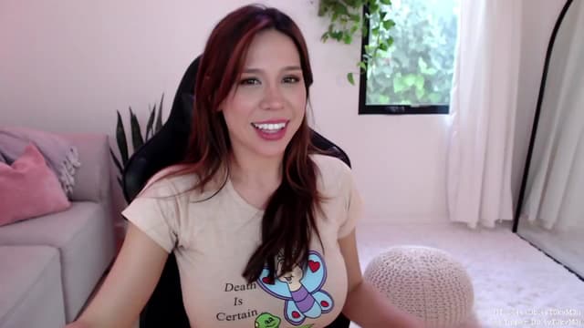 Gallery image thumbnail from Marie's myfreecams stream on, 03/28/2024, 01:38 image 6 of 20
