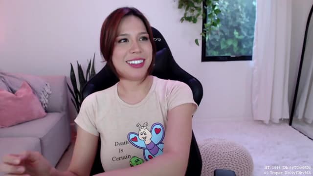 Gallery image thumbnail from Marie's myfreecams stream on, 03/28/2024, 02:20 image 3 of 20