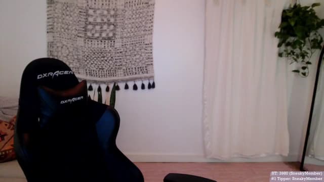 Gallery image thumbnail from Marie's myfreecams stream on, 05/07/2024, 05:36 image 18 of 20