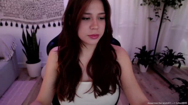 Gallery image thumbnail from Marie's myfreecams stream on, 07/03/2024, 20:27 image 11 of 20