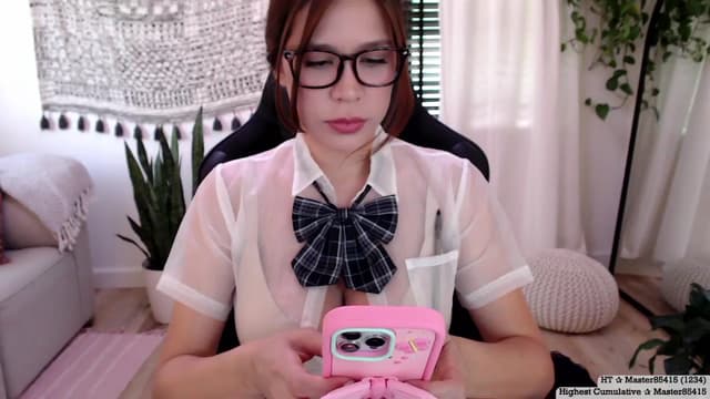 Gallery image thumbnail from Marie's myfreecams stream on, 07/15/2024, 20:12 image 15 of 20