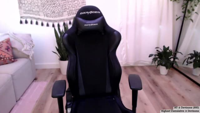 Gallery image thumbnail from Marie's myfreecams stream on, 07/31/2024, 01:11 image 4 of 20