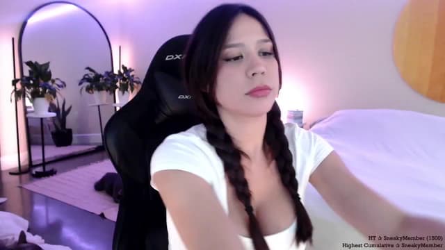 Gallery image thumbnail from Marie's myfreecams stream on, 09/27/2024, 01:02 image 5 of 20