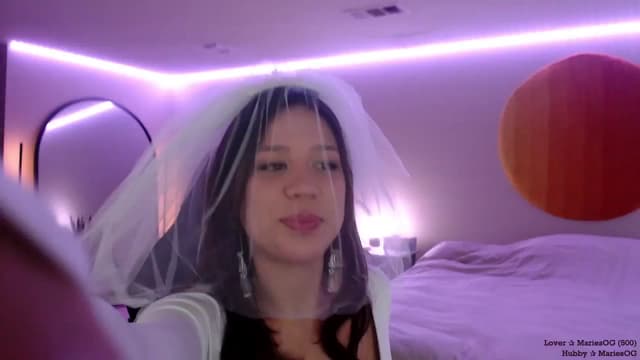 Gallery image thumbnail from Marie's myfreecams stream on, 10/08/2024, 04:13 image 3 of 20