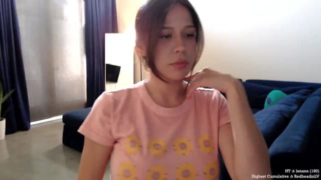 Gallery image thumbnail from Marie's myfreecams stream on, 11/13/2024, 24:48 image 6 of 20
