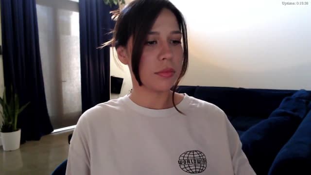 Gallery image thumbnail from Marie's myfreecams stream on, 11/14/2024, 21:45 image 18 of 20