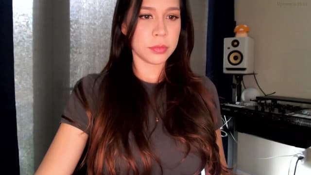 Gallery image thumbnail from Marie's myfreecams stream on, 03/12/2025, 24:02 image 7 of 20