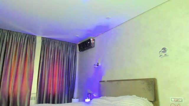 Gallery image thumbnail from MegaK's myfreecams stream on, 05/12/2025, 14:13 image 12 of 20