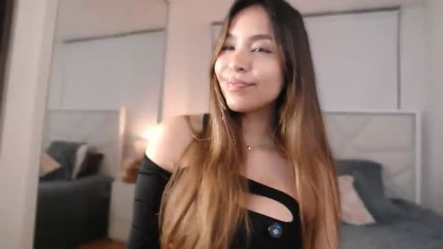 Gallery image thumbnail from Megui's myfreecams stream on, 06/09/2026, 02:55 image 11 of 20
