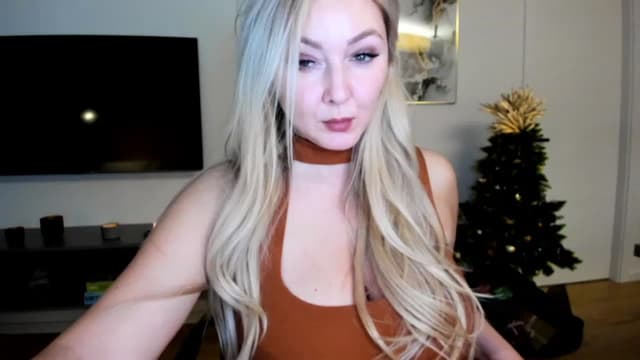 Gallery image thumbnail from Mi_Ha's myfreecams stream on, 12/09/2022, 22:39 image 6 of 20