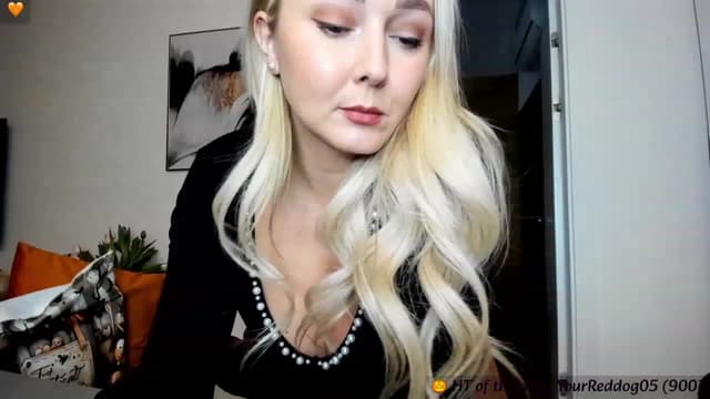 Gallery image thumbnail from Mi_Ha's myfreecams stream on, 10/05/2023, 15:39 image 19 of 20