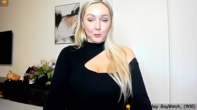 Gallery image thumbnail from Mi_Ha's myfreecams stream on, 10/09/2023, 22:46 image 18 of 20