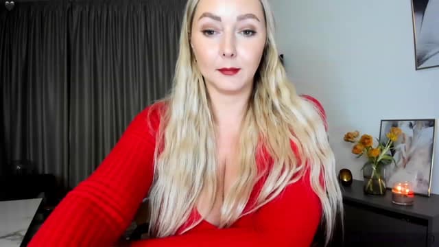 Gallery image thumbnail from Mi_Ha's myfreecams stream on, 11/23/2023, 15:16 image 4 of 20