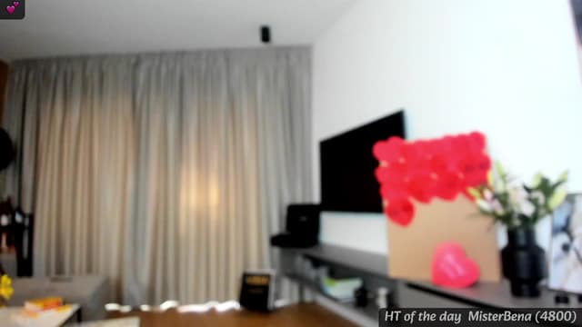 Gallery image thumbnail from Mi_Ha's myfreecams stream on, 02/12/2024, 17:15 image 3 of 20