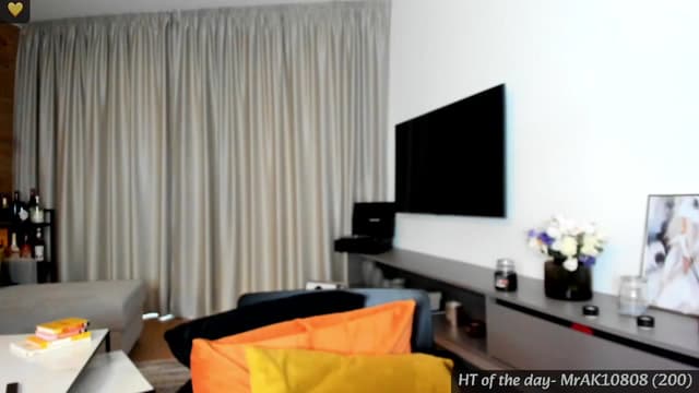 Gallery image thumbnail from Mi_Ha's myfreecams stream on, 04/21/2024, 16:08 image 1 of 20