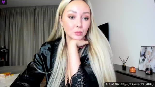 Gallery image thumbnail from Mi_Ha's myfreecams stream on, 06/07/2024, 16:18 image 3 of 20