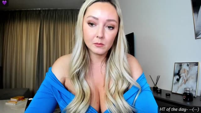 Gallery image thumbnail from Mi_Ha's myfreecams stream on, 06/08/2024, 13:47 image 6 of 20