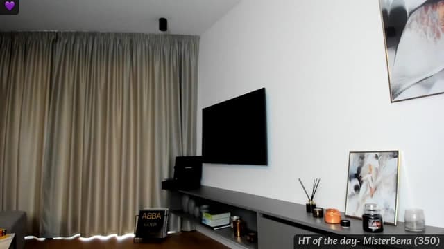 Gallery image thumbnail from Mi_Ha's myfreecams stream on, 06/09/2024, 15:30 image 11 of 20