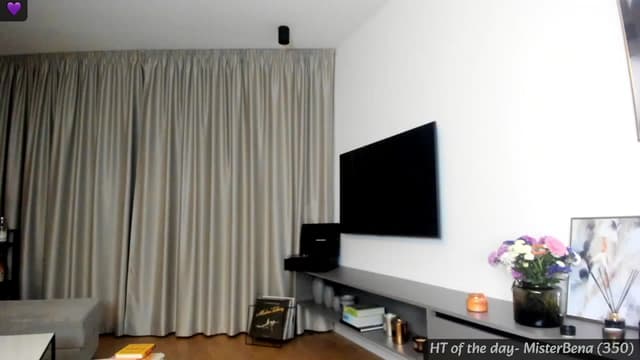 Gallery image thumbnail from Mi_Ha's myfreecams stream on, 06/23/2024, 21:03 image 5 of 20