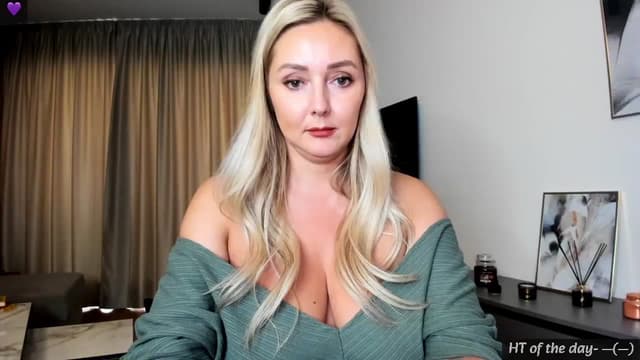 Gallery image thumbnail from Mi_Ha's myfreecams stream on, 07/25/2024, 15:50 image 1 of 20