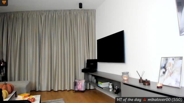 Gallery image thumbnail from Mi_Ha's myfreecams stream on, 11/04/2024, 17:54 image 13 of 20