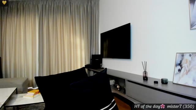 Gallery image thumbnail from Mi_Ha's myfreecams stream on, 04/30/2025, 16:28 image 7 of 20