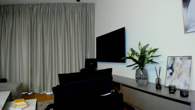 Gallery image thumbnail from Mi_Ha's myfreecams stream on, 07/11/2025, 16:30 image 12 of 20