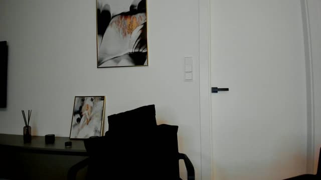 Gallery image thumbnail from Mi_Ha's myfreecams stream on, 08/09/2025, 16:02 image 5 of 20