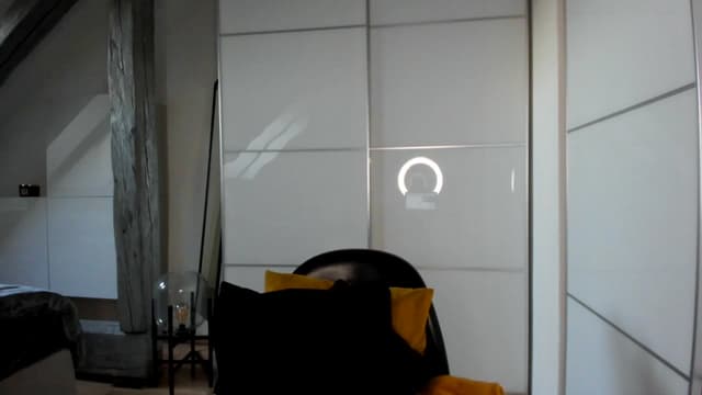 Gallery image thumbnail from Mi_Ha's myfreecams stream on, 11/03/2025, 15:40 image 9 of 20