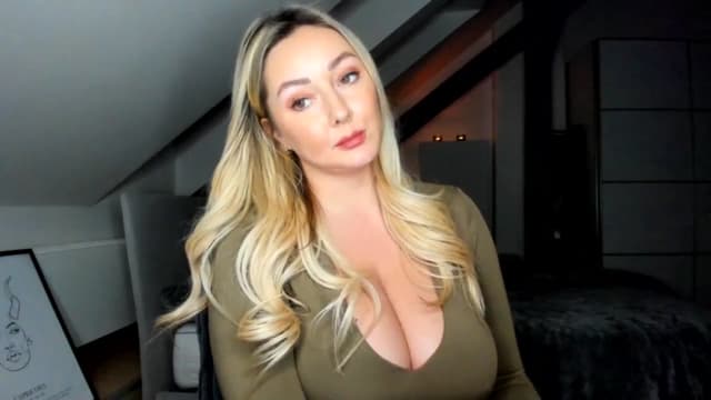 Gallery image thumbnail from Mi_Ha's myfreecams stream on, 12/27/2025, 16:31 image 19 of 20