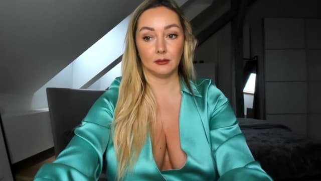 Gallery image thumbnail from Mi_Ha's myfreecams stream on, 12/29/2025, 14:44 image 6 of 20