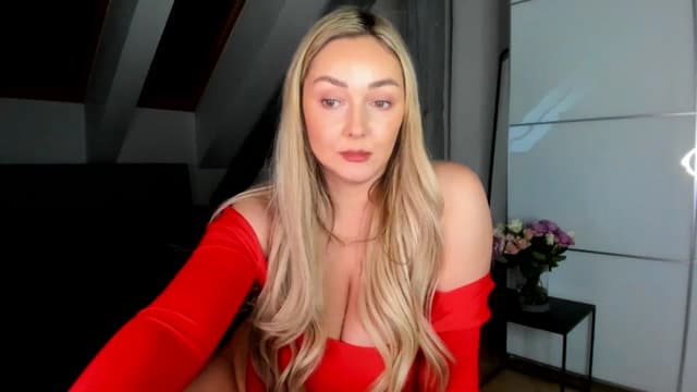 Gallery image thumbnail from Mi_Ha's myfreecams stream on, 02/01/2026, 15:51 image 11 of 20