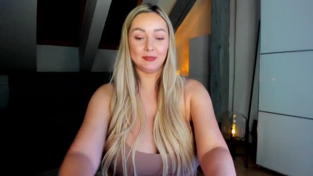 Gallery image thumbnail from Mi_Ha's myfreecams stream on, 03/02/2026, 20:19 image 13 of 20