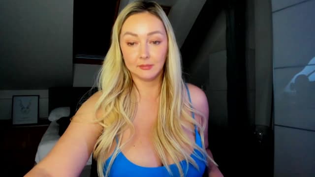 Gallery image thumbnail from Mi_Ha's myfreecams stream on, 05/02/2026, 15:04 image 19 of 20