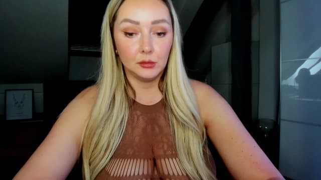 Gallery image thumbnail from Mi_Ha's myfreecams stream on, 05/07/2026, 13:59 image 6 of 20