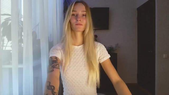 Gallery image thumbnail from Milaa's myfreecams stream on, 08/16/2024, 15:19 image 7 of 20