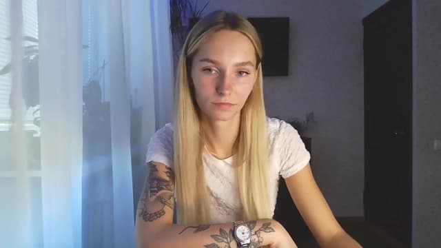Gallery image thumbnail from Milaa's myfreecams stream on, 08/17/2024, 15:49 image 9 of 20