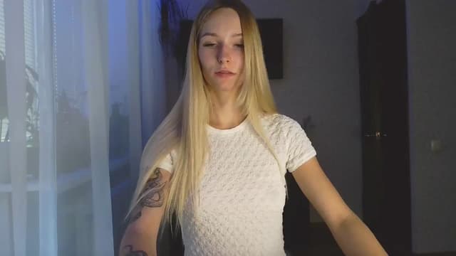 Gallery image thumbnail from Milaa's myfreecams stream on, 08/30/2024, 15:57 image 5 of 20